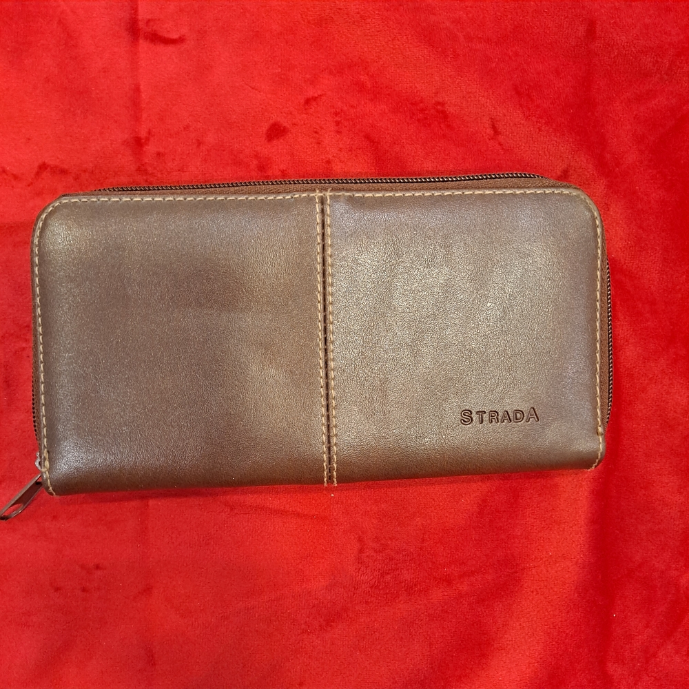 Strada Classic Brown Women's Wallet